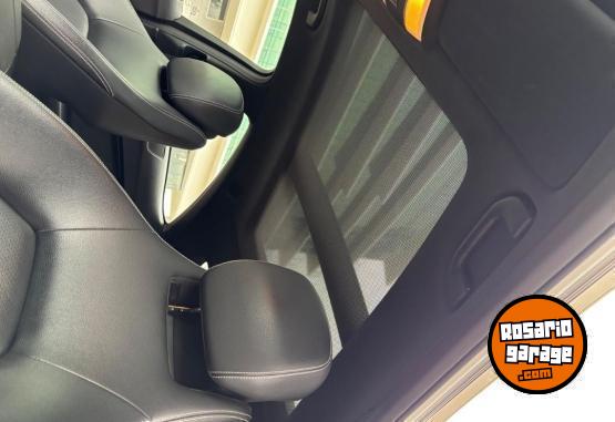 Autos - Mercedes Benz C250 2013 Nafta 118000Km - En Venta