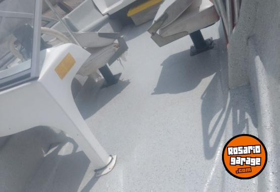 Embarcaciones - PAMPA 4.90 - MERCURI 40 A.E. TODO 2016**ULTIMO PRECIO** - En Venta