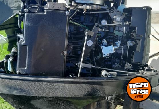 Embarcaciones - PAMPA 4.90 - MERCURI 40 A.E. TODO 2016**ULTIMO PRECIO** - En Venta