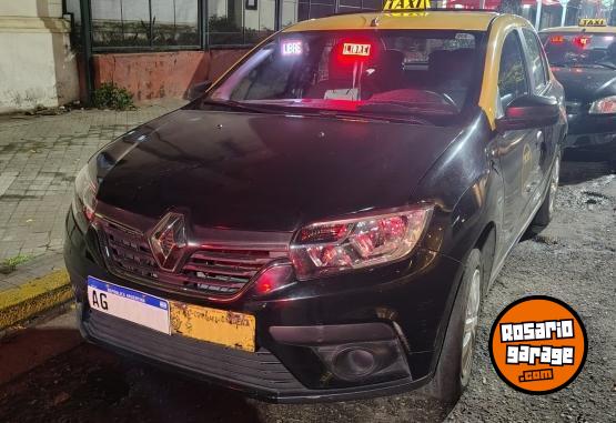 Autos - Renault LOGAN 2023 GNC 60000Km - En Venta