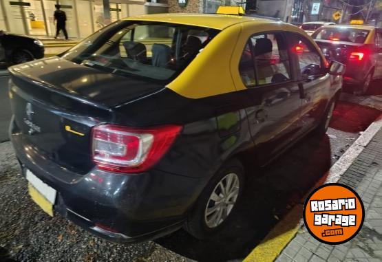 Autos - Renault LOGAN 2023 GNC 60000Km - En Venta