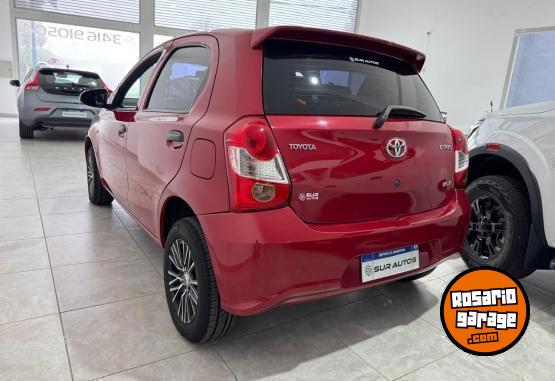 Autos - Toyota TOYOTA ETIOS X 2023 2023 Nafta 27000Km - En Venta