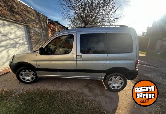 Utilitarios - Peugeot Partner Patagonica Vtc 2010 Diesel 111111Km - En Venta