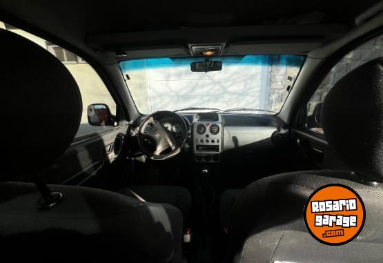 Utilitarios - Peugeot Partner Patagonica Vtc 2010 Diesel 111111Km - En Venta