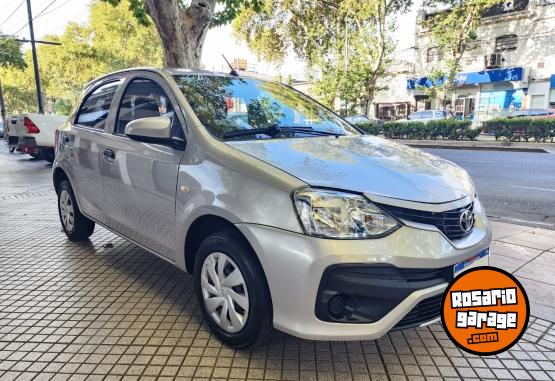Autos - Toyota Etios 2020 Nafta - En Venta