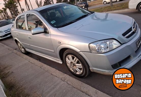 Autos - Chevrolet Astra 2.0 8V 2008 Nafta 183000Km - En Venta