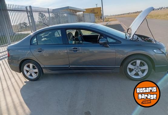 Autos - Honda CIVIC LXS 2011 Nafta 130000Km - En Venta