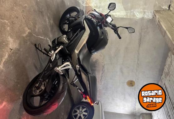 Motos - CF 250NK-R 2020 Nafta 9000Km - En Venta