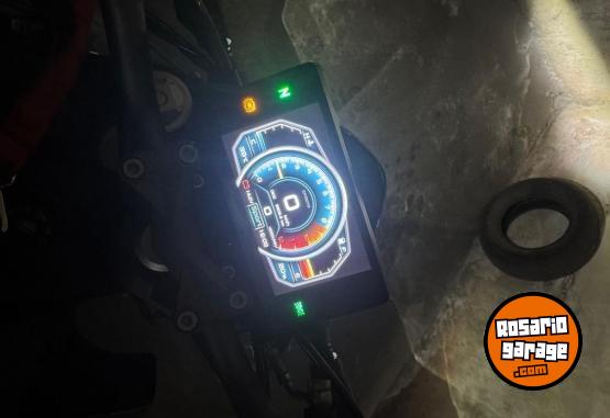 Motos - CF 250NK-R 2020 Nafta 9000Km - En Venta