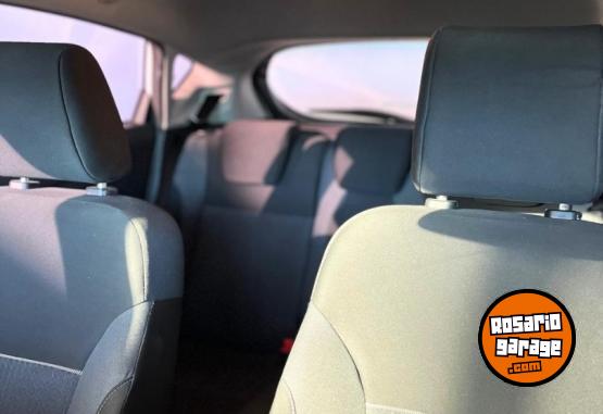 Autos - Ford FIESTA SE 1.6 2018 GNC 78500Km - En Venta