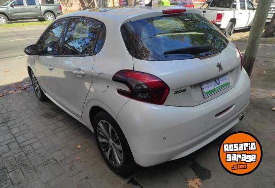 Autos - Peugeot 208 Feline 2018 Nafta 60000Km - En Venta