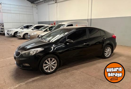 Autos - Kia Cerato Ex 1.6 2015 Nafta 140000Km - En Venta