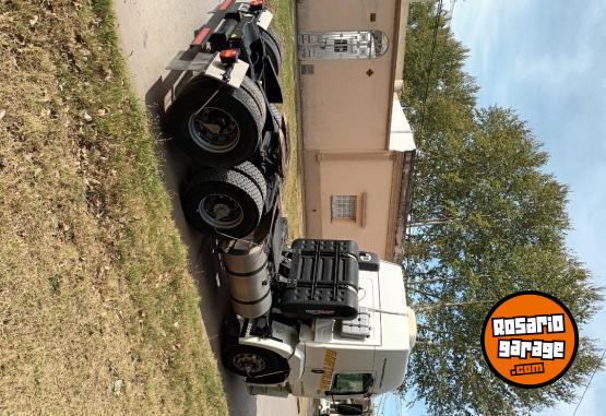 Camiones y Gras - Volkswagen 19320 - En Venta