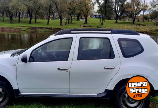 Camionetas - Renault Duster 1.6 2013 GNC 130000Km - En Venta