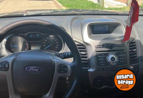 Camionetas - Ford RANGER XLT 3.2 2014 Diesel 152000Km - En Venta