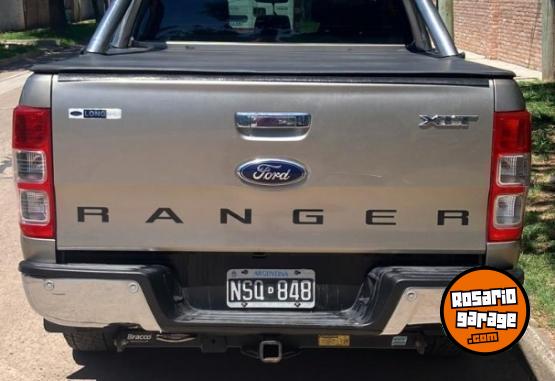 Camionetas - Ford RANGER XLT 3.2 2014 Diesel 152000Km - En Venta