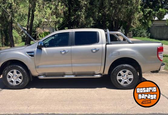 Camionetas - Ford RANGER XLT 3.2 2014 Diesel 152000Km - En Venta