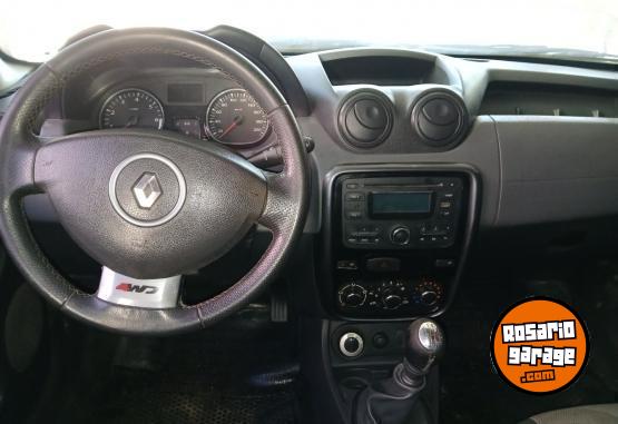 Camionetas - Renault Duster 2.0 4x4 2013 Nafta 125035Km - En Venta