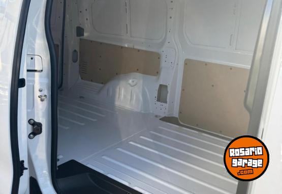 Utilitarios - Citroen CITROEN JUMPY 1.6 HDI 0KM 2025 Diesel 0Km - En Venta