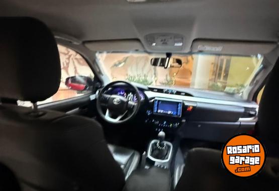 Camionetas - Toyota Hilux 2017 Diesel 120000Km - En Venta