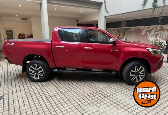 Camionetas - Toyota Hilux 2017 Diesel 120000Km - En Venta