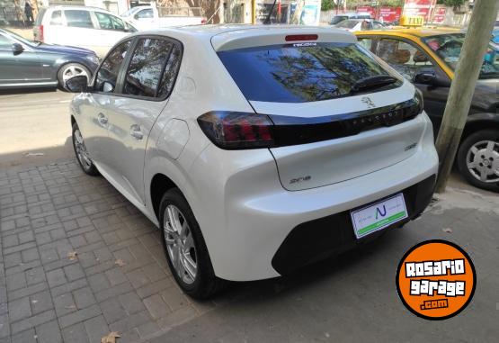 Autos - Peugeot 208 Active 2021 Nafta 31000Km - En Venta