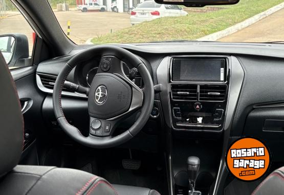 Autos - Toyota YARIS 1.5 2025 Nafta 0Km - En Venta