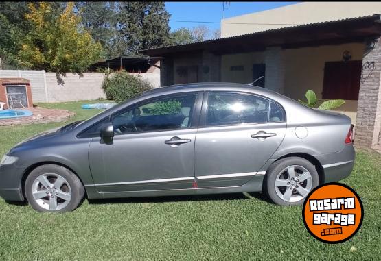 Autos - Honda Civic 2008 Nafta 225000Km - En Venta