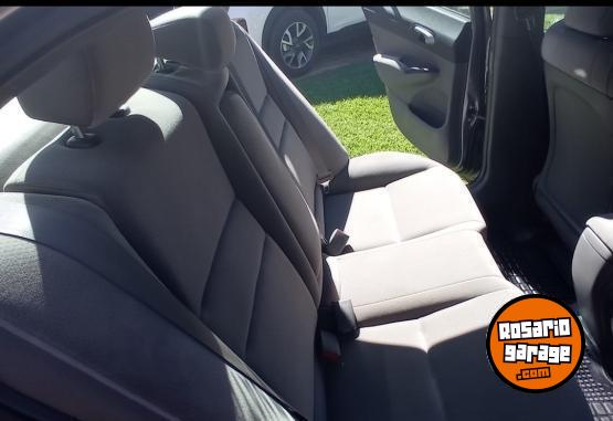 Autos - Honda Civic 2008 Nafta 225000Km - En Venta