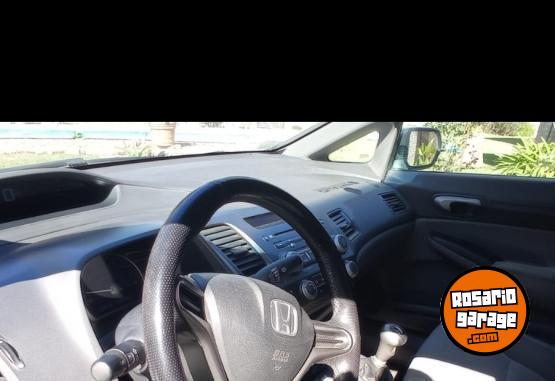 Autos - Honda Civic 2008 Nafta 225000Km - En Venta