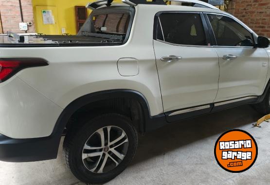 Camionetas - Fiat TORO 2017 Diesel 100000Km - En Venta