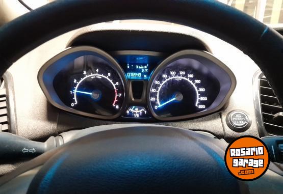 Autos - Ford Ecosport 2015 Nafta 76000Km - En Venta