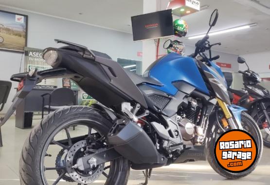 Motos - Honda CB300F 2025 Nafta 0Km - En Venta