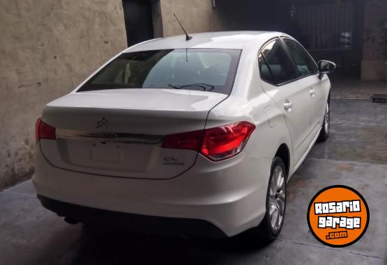 Autos - Citroen Lounge 2.0 nafta 2016 Nafta 140000Km - En Venta