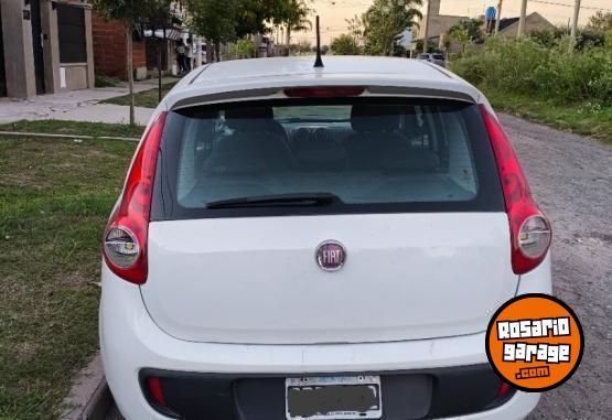 Autos - Fiat Palio Atracttive 1.4 2015 Nafta 127000Km - En Venta