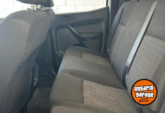 Camionetas - Ford Ranger 2.2 cd xl 2021 Diesel 137000Km - En Venta