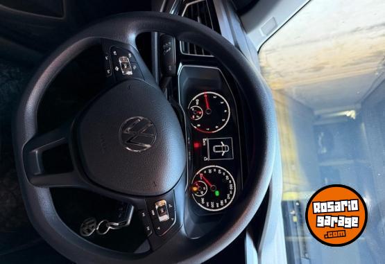 Autos - Volkswagen Nivus 2021 Nafta 80000Km - En Venta