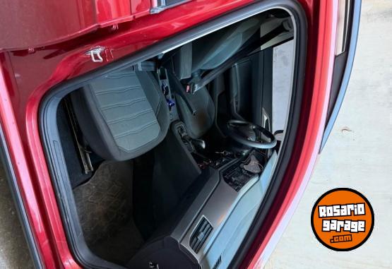 Autos - Volkswagen Nivus 2021 Nafta 80000Km - En Venta