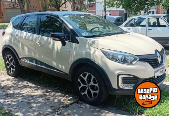 Autos - Renault CAPTUR INTENS 2017 Nafta 140000Km - En Venta