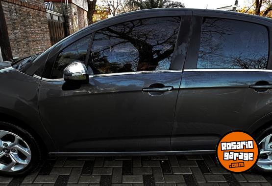 Autos - Citroen C3 Shine 2016 Nafta 121000Km - En Venta