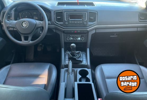 Camionetas - Volkswagen VW AMAROK DC TDI 140 CV M 2020 Diesel 79000Km - En Venta