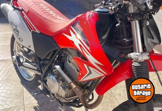 Motos - Honda tornado 250 2019 Nafta 15000Km - En Venta