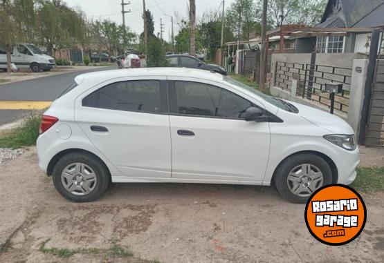 Autos - Chevrolet Onix Ls joy 2018 GNC 124000Km - En Venta
