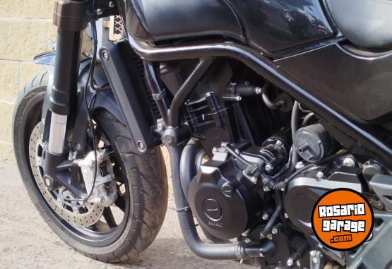 Motos - Benelli LEONCINO 500 2022 Nafta 27422Km - En Venta