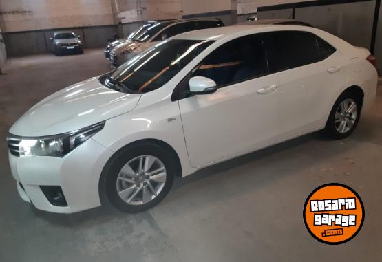 Autos - Toyota Corolla 2015 Nafta 130000Km - En Venta