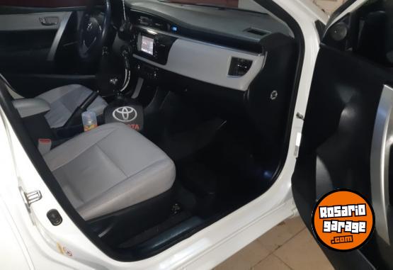 Autos - Toyota Corolla 2015 Nafta 130000Km - En Venta
