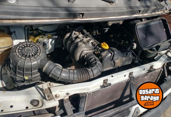 Utilitarios - Renault Trafic 2002 Diesel - En Venta