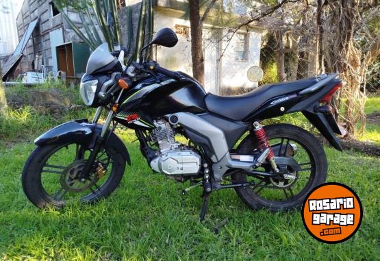 Motos - Suzuki Gsx 125 2023 Nafta 25000Km - En Venta