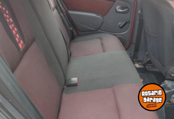 Autos - Renault Santero stepway 2013 GNC 145000Km - En Venta