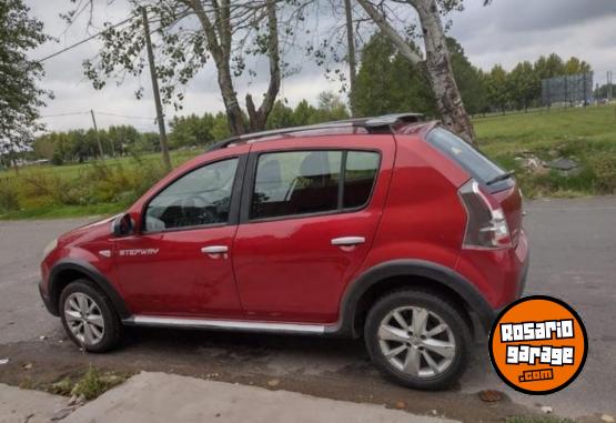 Autos - Renault Santero stepway 2013 GNC 145000Km - En Venta